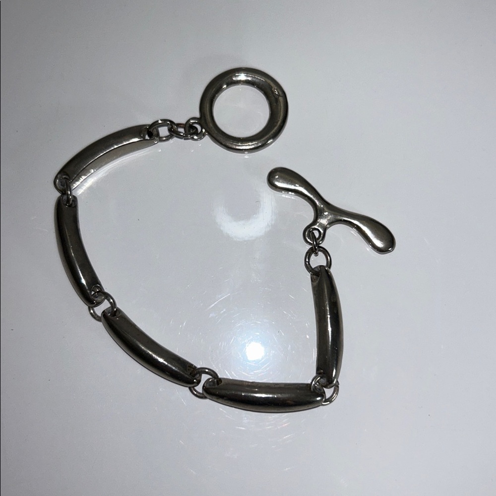 Artisan Handmade Vintage Sterling Silver Modern Design Toggle Clasp Bracelet - Picture 5 of 11